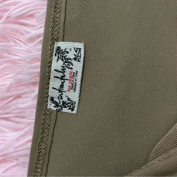 Free People Khaki V-Neck Bodysuit - Picture 3 of 3